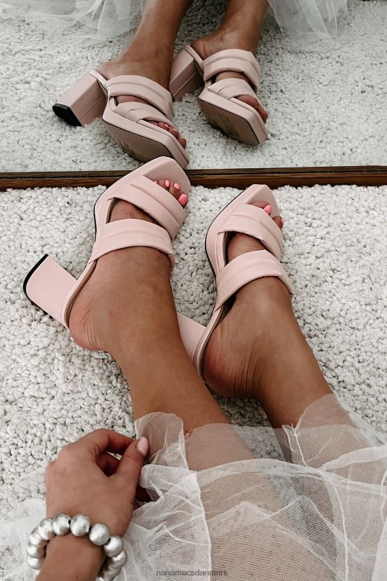 dobbelt så mange problemer med firkantede hæle med polstret rem NanaMacs XJPBDL3938 lyserød