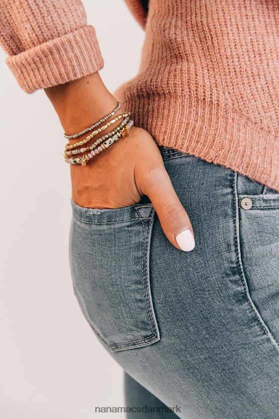 ved strandarmbåndssættet NanaMacs XJPBDL4415 taupe