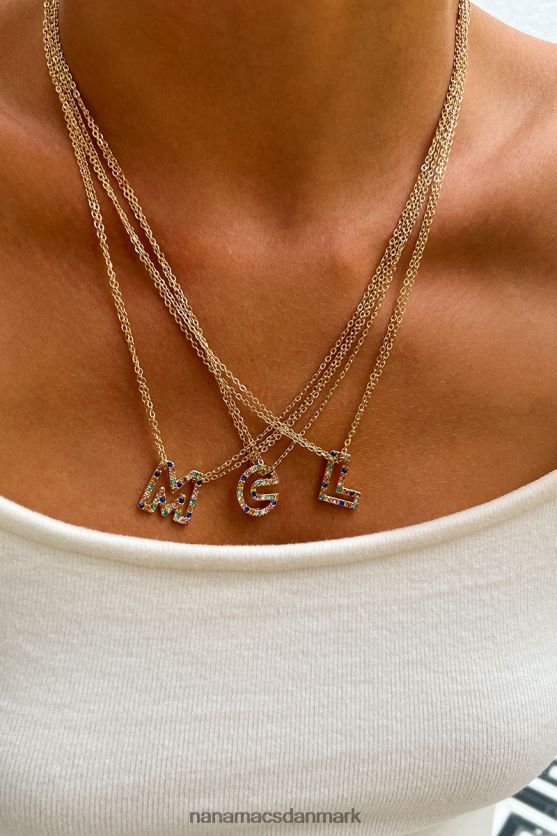 hvad er der i en halskæde med navnebogstav NanaMacs XJPBDL4100 guld
