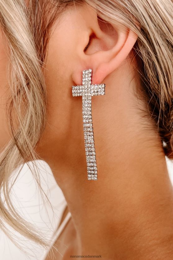 fashionable velsignelser rhinestone cross øreringe NanaMacs XJPBDL4303 sølv