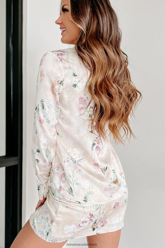 tilhører mig blomstret knap foran top NanaMacs XJPBDL819 beige