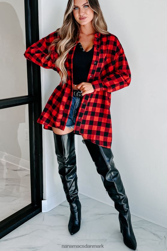 venter tæt ved plaid langærmet top NanaMacs XJPBDL1764 rød