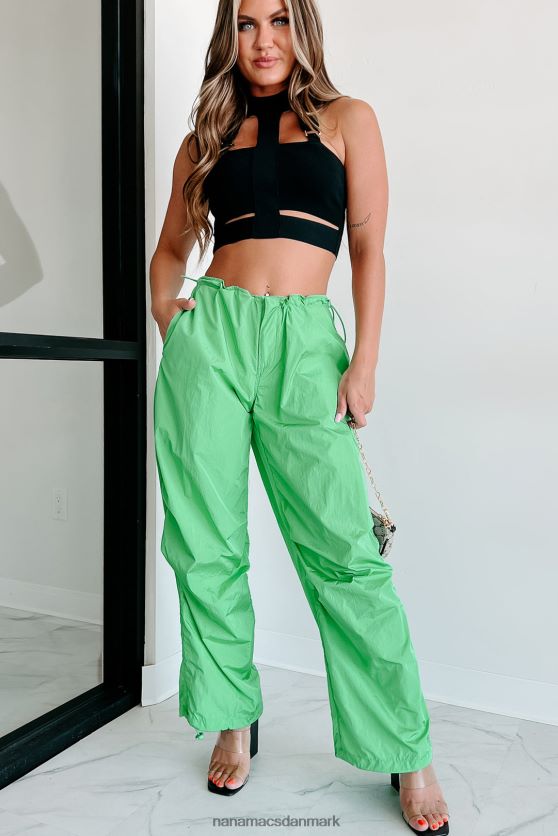 løsne den beskåret udskårne top NanaMacs XJPBDL11 sort