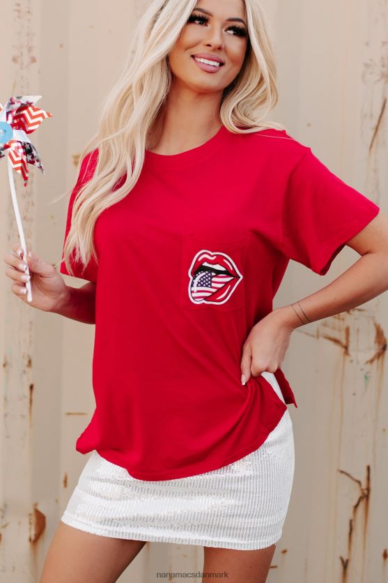 grafisk t-shirt med tunger ud med rund hals NanaMacs XJPBDL841 rød