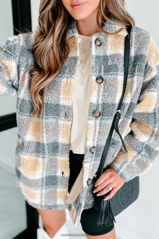 en lidt kølig plaid sherpajakke NanaMacs XJPBDL3803 lys karamel/grå