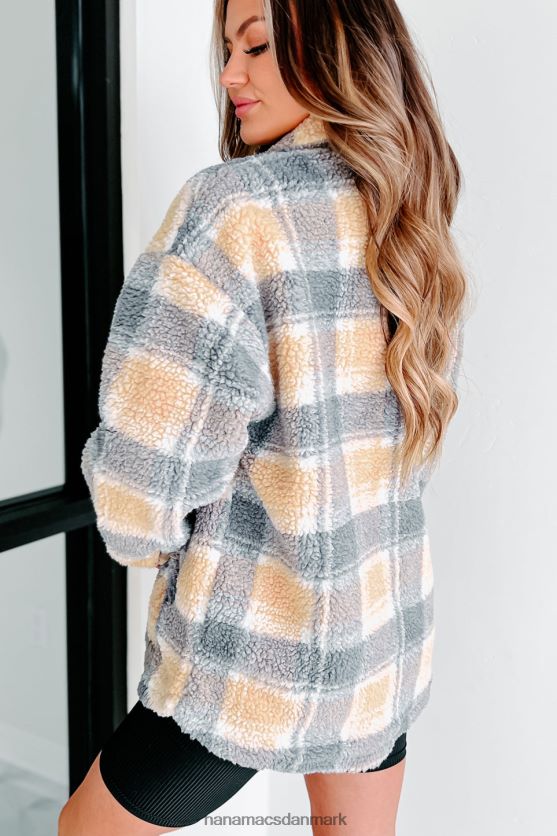 en lidt kølig plaid sherpajakke NanaMacs XJPBDL3803 lys karamel/grå