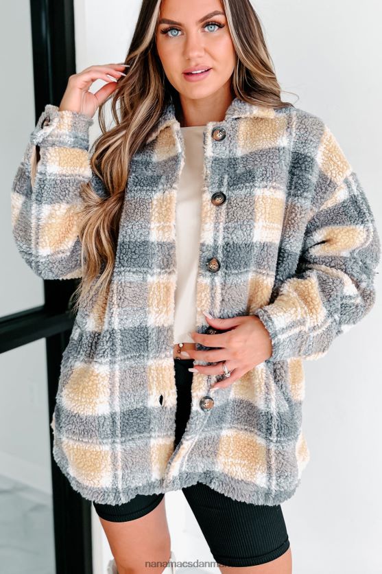 en lidt kølig plaid sherpajakke NanaMacs XJPBDL3803 lys karamel/grå