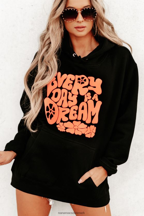 hver dag er en drøm puff grafisk flere skjorte muligheder NanaMacs XJPBDL1015 sort