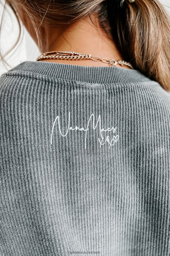 xoxo grafisk crewneck med ledning NanaMacs XJPBDL1064 kul/hvid tekst-bagside