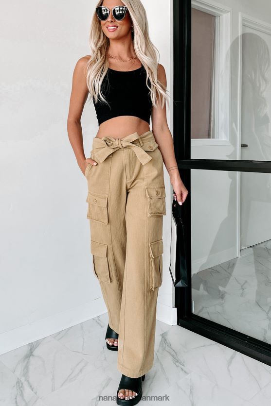 loyal over for en fejlfri sømløs ribbet afgrødetank NanaMacs XJPBDL520 sort