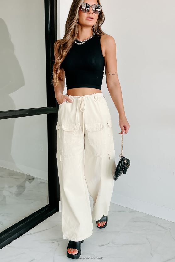 rejst på løfter sømløs ribbet afgrødetank NanaMacs XJPBDL512 sort